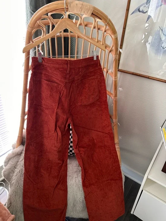 Old Navy Wide-Leg Corduroy Pants in Rust Orange - Picture 4 of 4